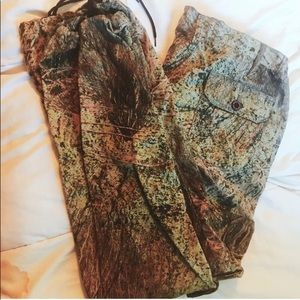 Mossy oak hunting pants